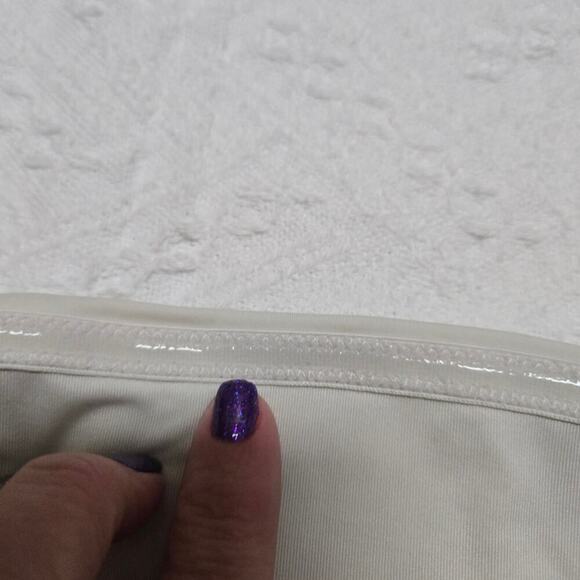 Weekday Bay Swim Top Bandeau off white sz Med Scandi Stockholm - Picture 8 of 9